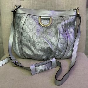 Authentic vintage Gucci D ring Guccissima silver crossbody